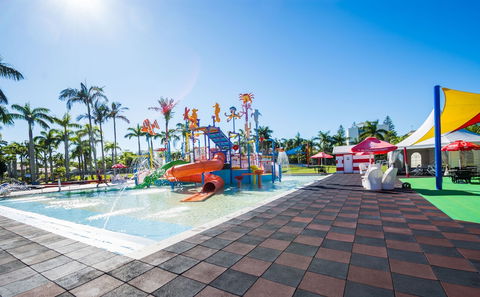 Oaks Sunshine Coast Oasis Resort - Hervey Bay Accommodation 3