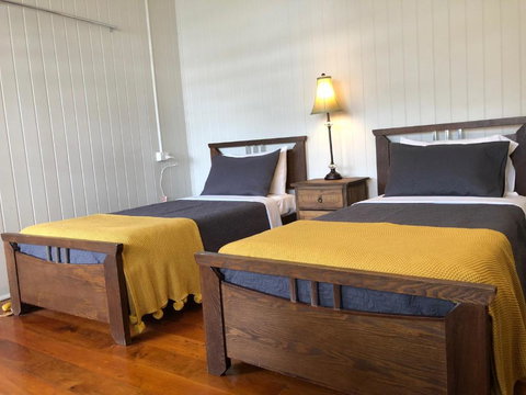 Five 3 Five - The Beachside Barracks - Tourism Hervey Bay 4