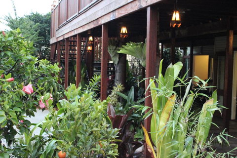 Five 3 Five - The Beachside Barracks - Tourism Hervey Bay 6