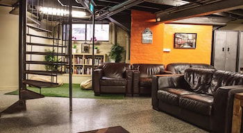 Mad Monkey Backpackers Bayswater - Hervey Bay Accommodation 2
