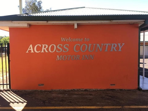 Across Country Motor Inn - Hervey Bay Accommodation 3
