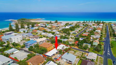 Clubyamba Beach Holiday Accommodation - Adults Only - Tourism Hervey Bay 2