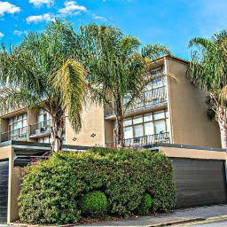 Adelaide DressCircle Apartments - Ward St - Hervey Bay Accommodation 2