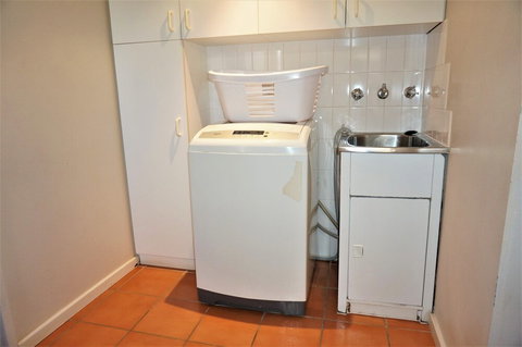 Osprey Holiday Village Unit 123 - Hervey Bay Accommodation 4