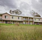 BATHURST GOLDFIELDS MOTEL on MOUNT PANORAMA - Hervey Bay Accommodation