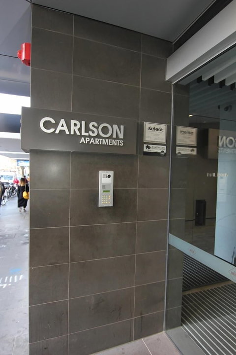 Carlson CBD Apartments - Hervey Bay Accommodation 1