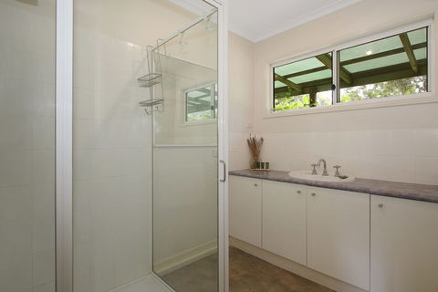 Feathertop Views And Dorm - Hervey Bay Accommodation 3