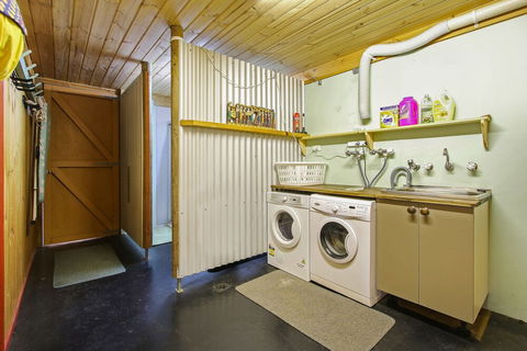 Feathertop Views And Dorm - Hervey Bay Accommodation 4
