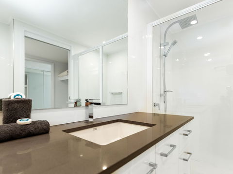 Frangipani 5 On Hamilton Island - Tourism Hervey Bay 6