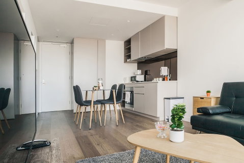 Victoria One Suites - Hervey Bay Accommodation 2