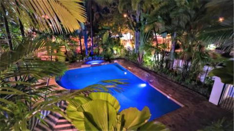 Taste Of The Tropics - Tourism Hervey Bay 3