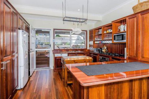 Kenlee Family & Pet Friendly - Tourism Hervey Bay 3