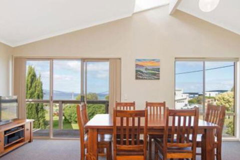 Valkei - Tourism Hervey Bay 3