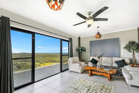 Eagles Loft - Hervey Bay Accommodation 7