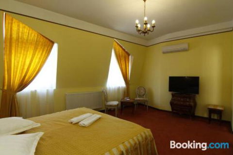 Mole Creek Lodge - Hervey Bay Accommodation 6