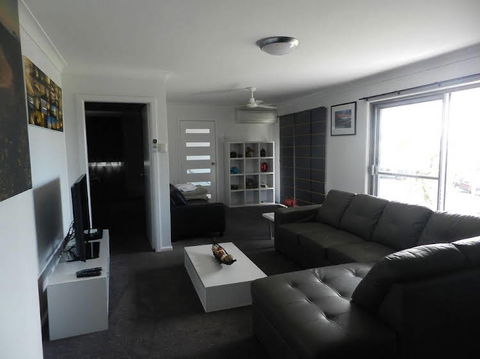 Yamba Norfolk Motel - Tourism Hervey Bay 1