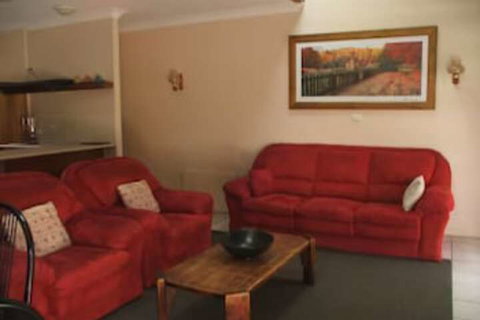 Apartments On The Park Glen Innes - Hervey Bay Accommodation 5