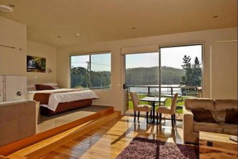 The Mussel Boys - Hervey Bay Accommodation 6