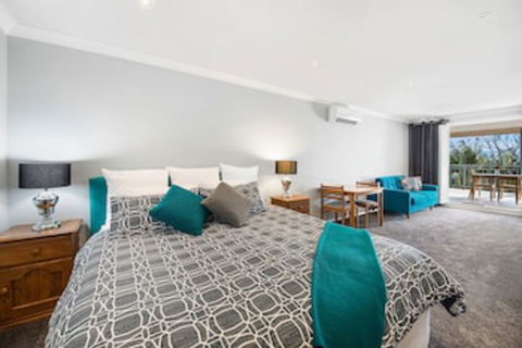 Forresters Beach Bed & Breakfast - Hervey Bay Accommodation 0
