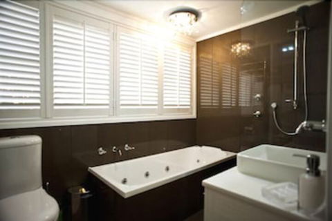 Rose Garden On Church BnB - Hervey Bay Accommodation 6