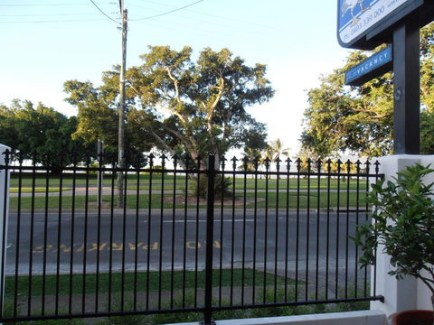 Floriana Villas - Hervey Bay Accommodation 3