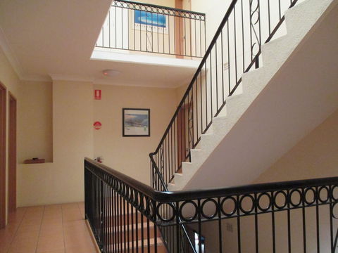 Royal Palm Villas Cairns - Tourism Hervey Bay 2