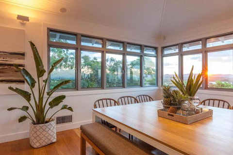 Vantage Over Byron - Hervey Bay Accommodation 0