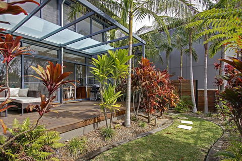 A PERFECT STAY - Ocean View At Kiah - Tourism Hervey Bay 1