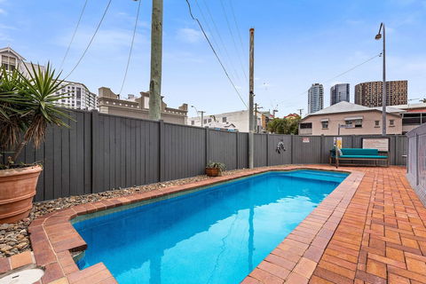 Spring Hill Terraces - Hervey Bay Accommodation 2