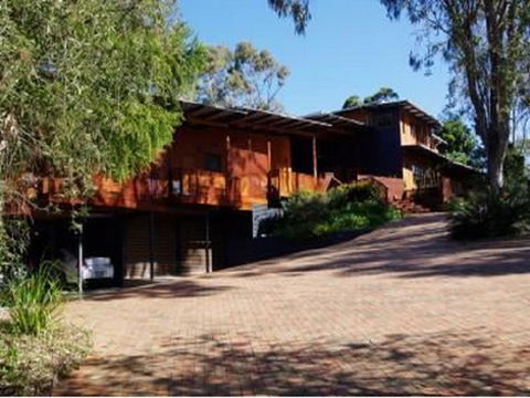 Leatherwood Lodge - Tourism Hervey Bay 3