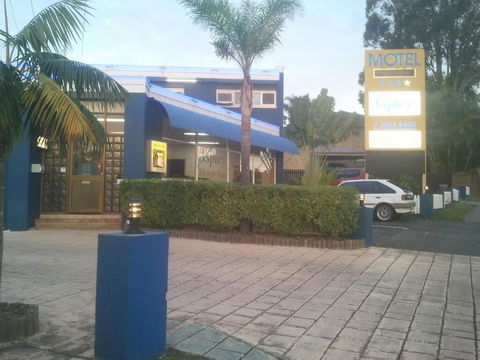 Aspley Motor Inn - Hervey Bay Accommodation 1