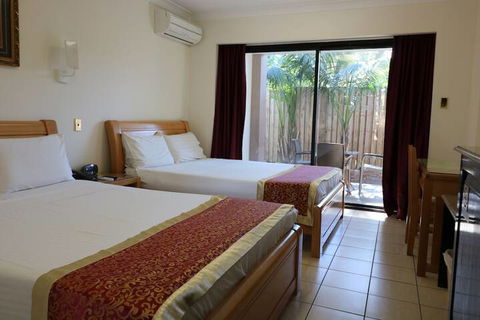 Novena Palms Motel - Tourism Hervey Bay 4