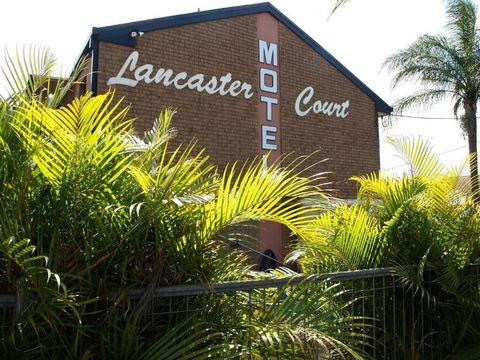 Lancaster Court Motel - Tourism Hervey Bay 0