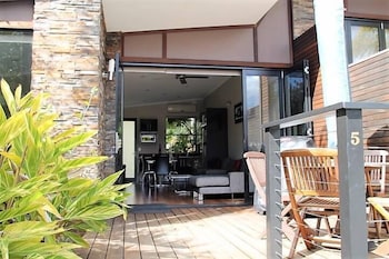 Anchorage Apartments Bermagui - Hervey Bay Accommodation 1