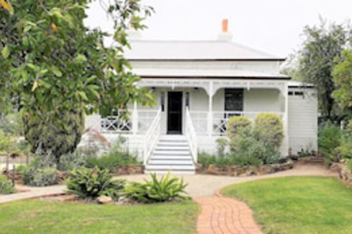 Maldon VIC Hervey Bay Accommodation