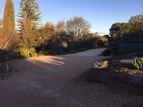 Lyreen's Apartment B&B - Tourism Hervey Bay 2