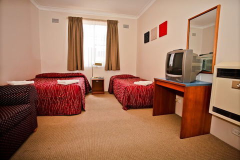 Abbotsleigh Motor Inn - Hervey Bay Accommodation 7