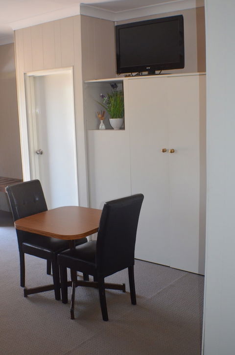 Deer Park Motor Inn - Hervey Bay Accommodation 4