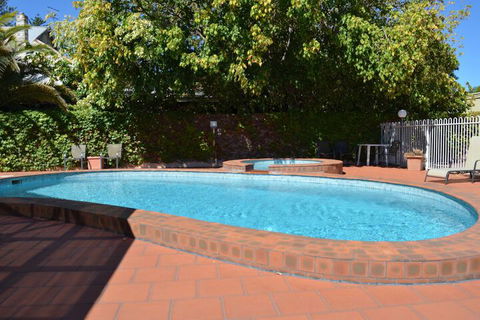 Glenelg Motel - Hervey Bay Accommodation 3