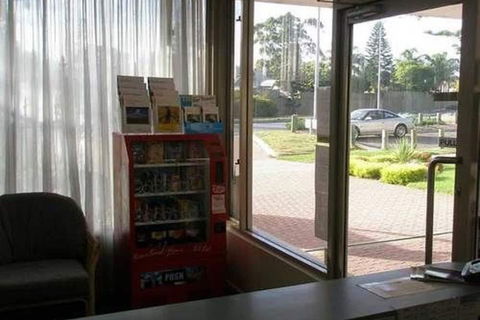 Glenelg Motel - Hervey Bay Accommodation 6