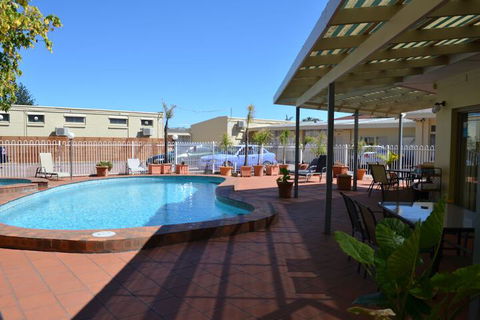 Glenelg Motel - Hervey Bay Accommodation 4