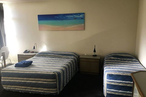 City West Motel - Hervey Bay Accommodation 3