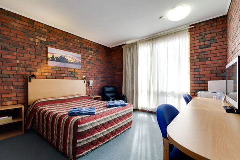 Enfield Motor Inn - Hervey Bay Accommodation 6