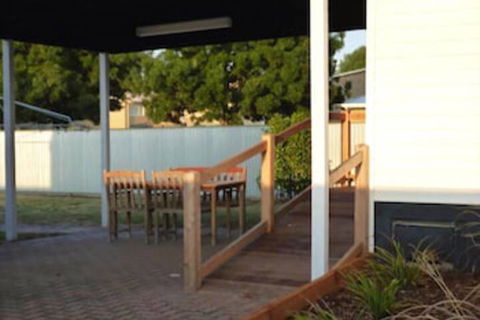 Otway Gate Motel - Tourism Hervey Bay 0