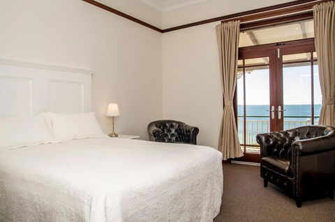Streaky Bay Hotel Motel - Hervey Bay Accommodation 0