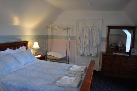 Roslyn House B & B - Tourism Hervey Bay 3