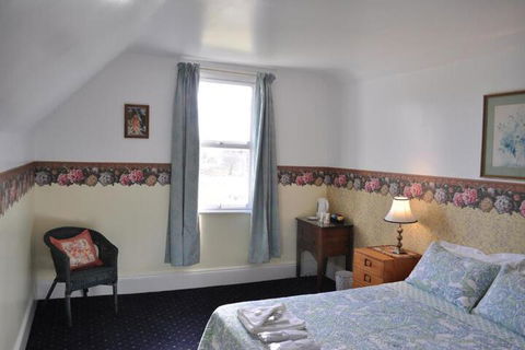 Roslyn House B & B - Tourism Hervey Bay 4