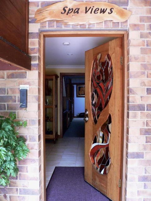 Artisan Spa Views - Hervey Bay Accommodation 2