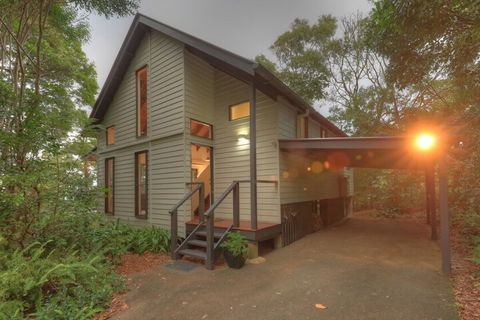 Montville Misty View Cottages - Tourism Hervey Bay 4
