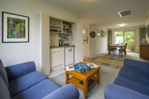 Bellevue Bed & Breakfast McLaren Vale - Hervey Bay Accommodation 0
